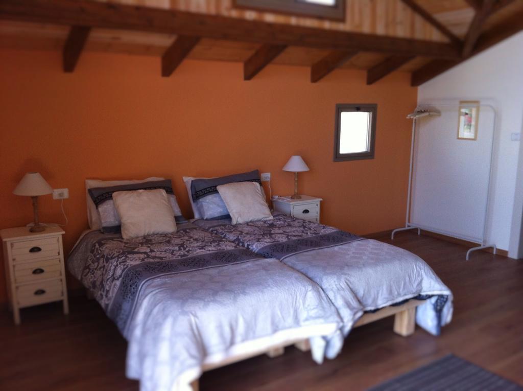Off The Square Hotel Safed Bagian luar foto